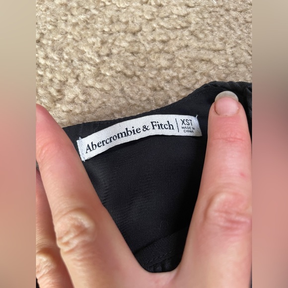 Abercrombie and fitch dress - Picture 3 of 5